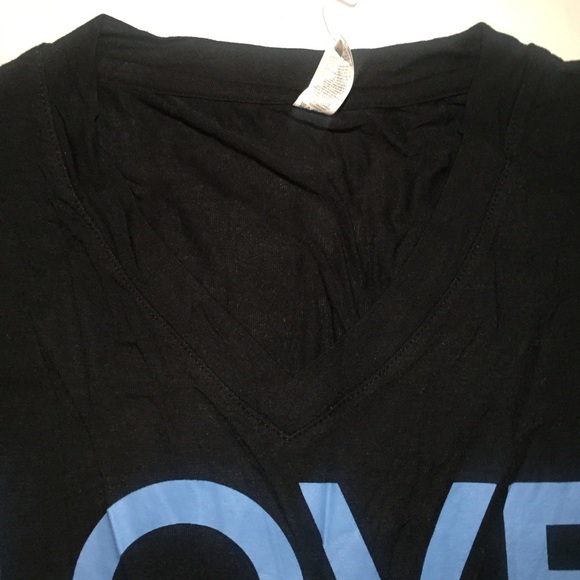 Bcbgeneration LOVE v-neck top - Picture 5 of 9